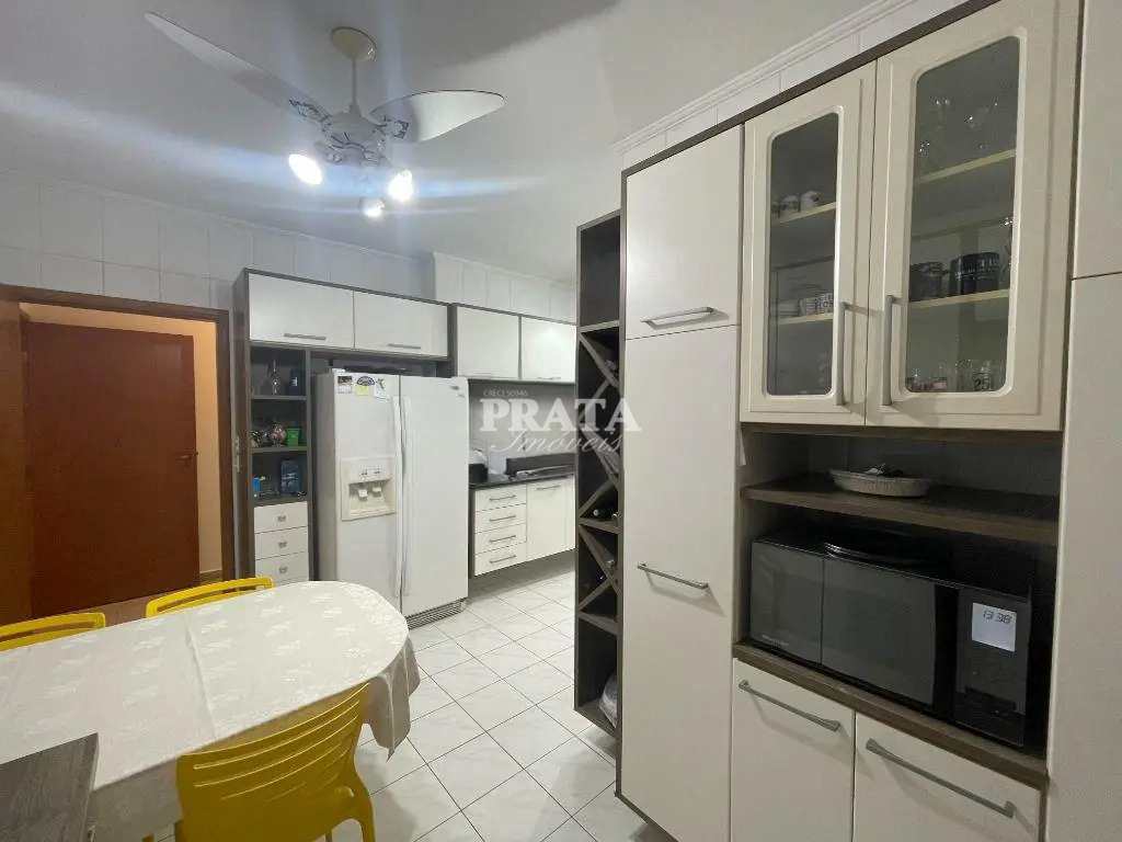 Apartamento à venda com 3 quartos, 160m² - Foto 14