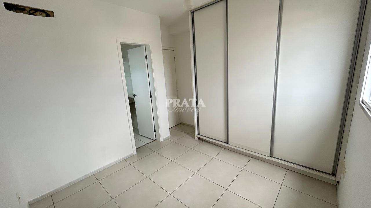 Apartamento para alugar com 3 quartos, 92m² - Foto 4