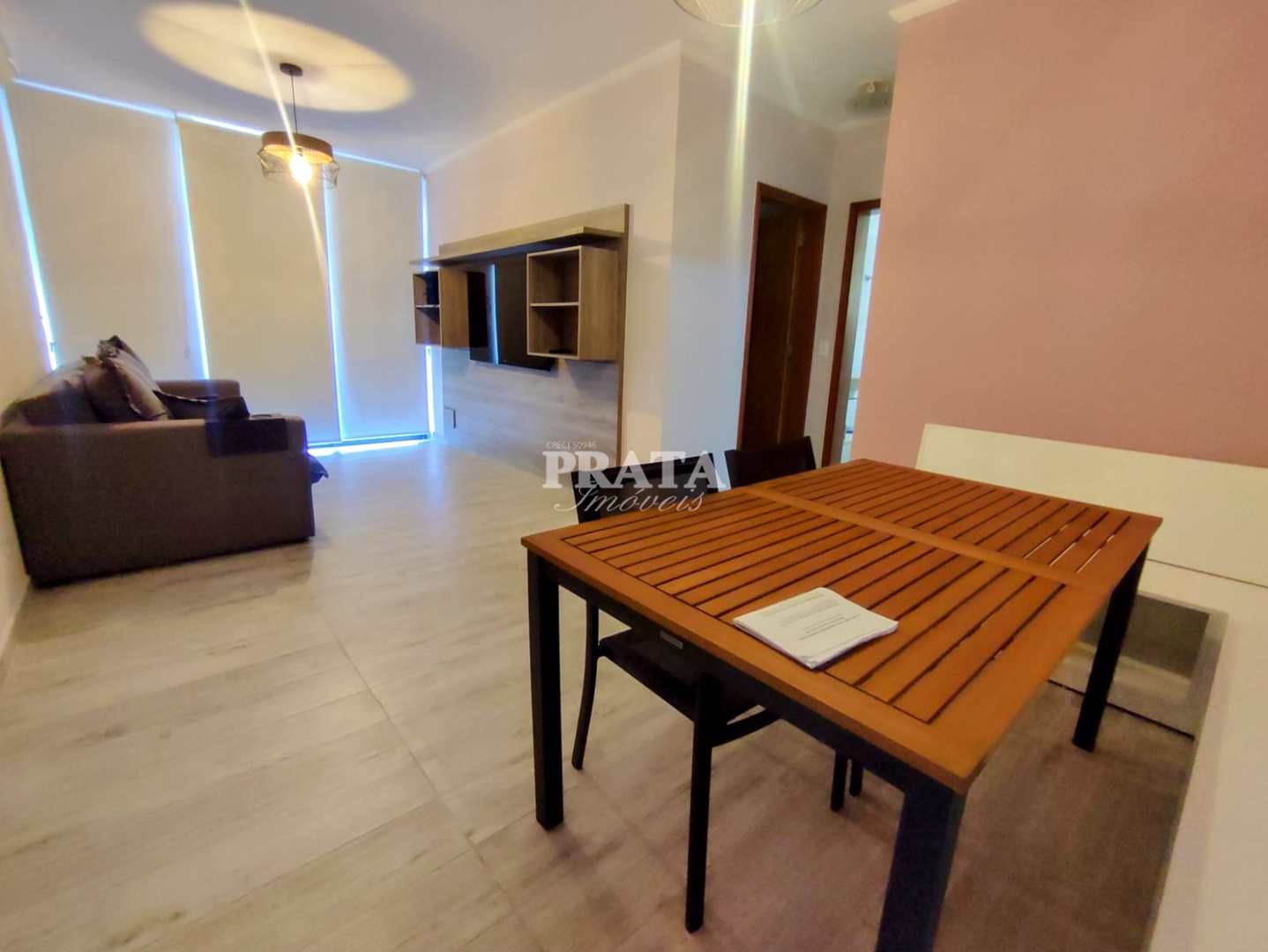 Apartamento à venda com 2 quartos, 65m² - Foto 3