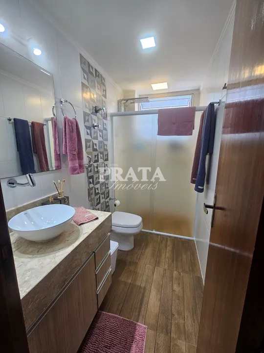 Apartamento à venda com 2 quartos, 70m² - Foto 19