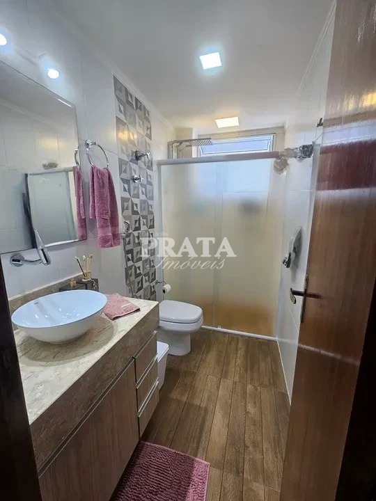 Apartamento à venda com 2 quartos, 70m² - Foto 18