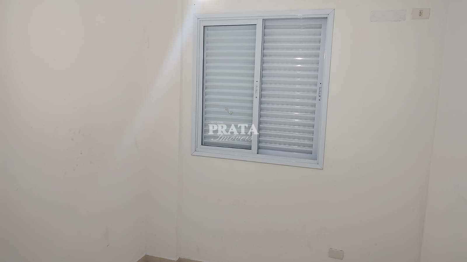 Apartamento à venda com 2 quartos, 48m² - Foto 3