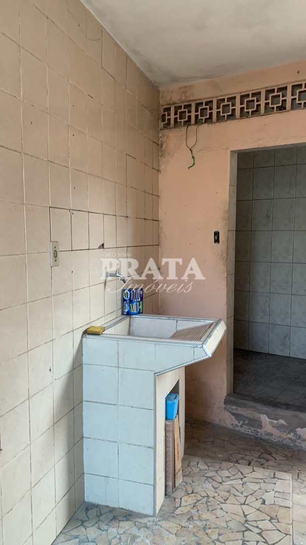 Casa à venda com 2 quartos, 90m² - Foto 11