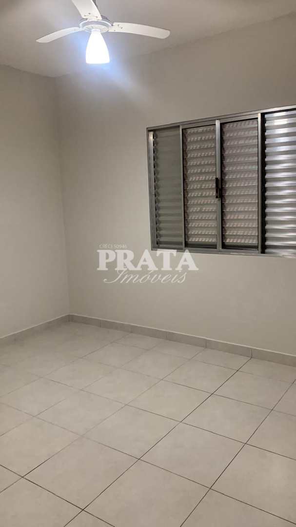 Casa à venda com 2 quartos, 90m² - Foto 6