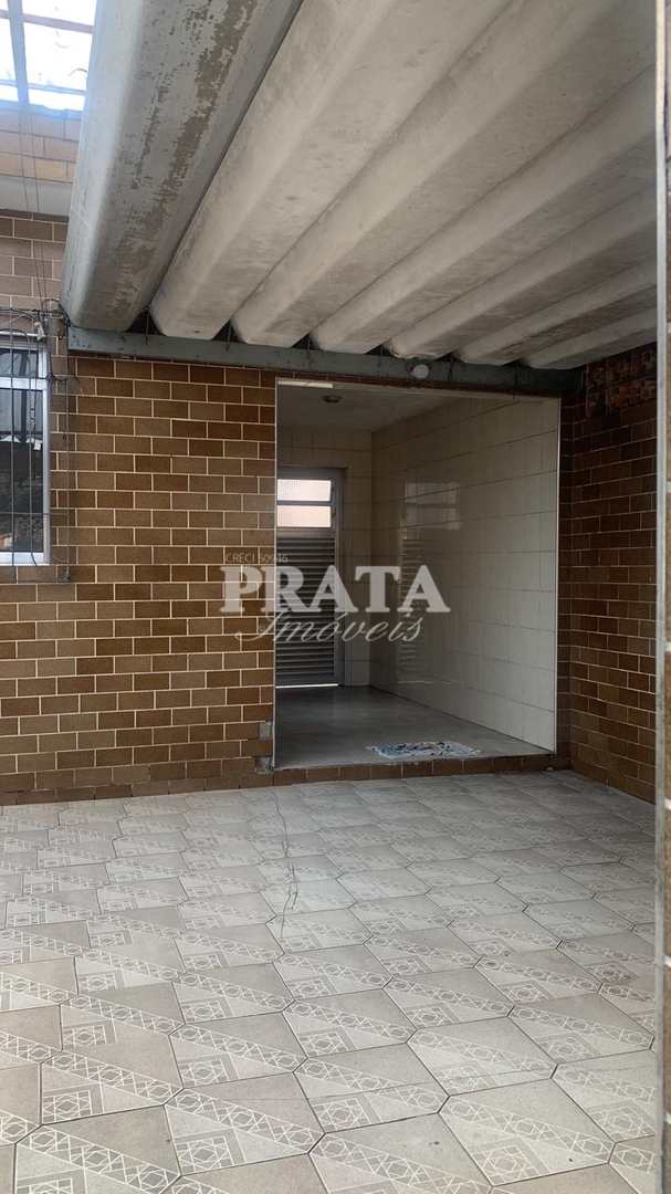 Casa à venda com 2 quartos, 90m² - Foto 2