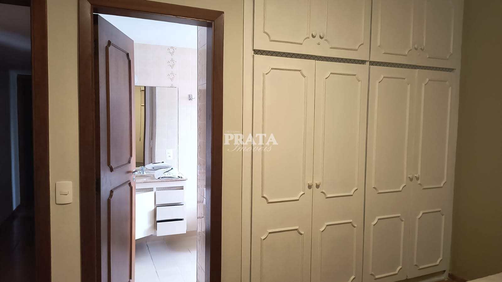 Apartamento à venda com 3 quartos, 125m² - Foto 11