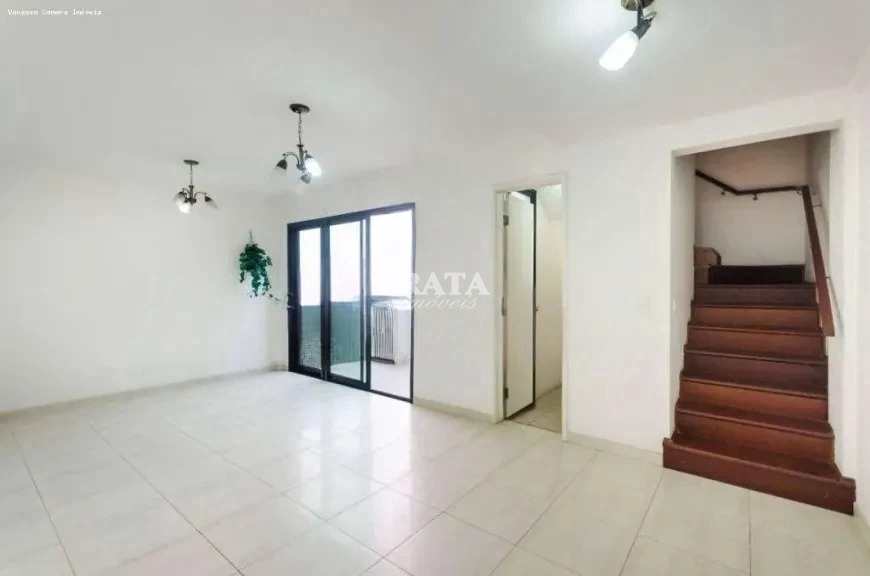 Cobertura à venda com 2 quartos, 150m² - Foto 3