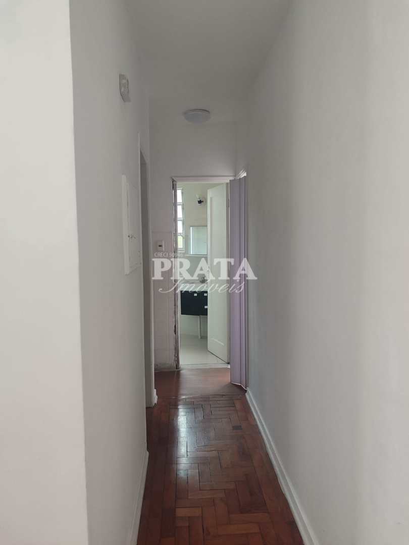 Casa à venda com 2 quartos, 70m² - Foto 9