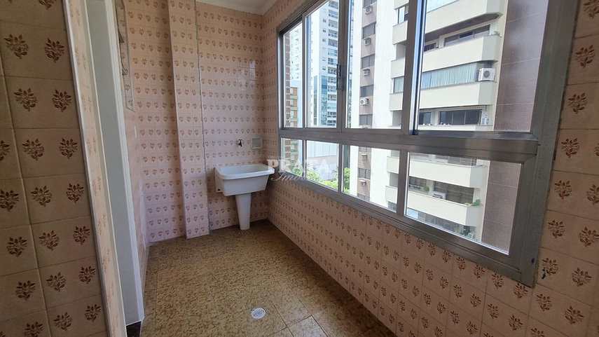 Apartamento para alugar com 2 quartos, 111m² - Foto 9