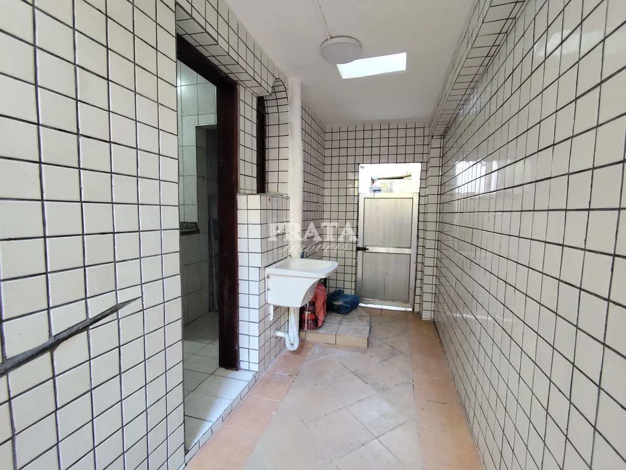 Apartamento para alugar com 3 quartos, 105m² - Foto 12