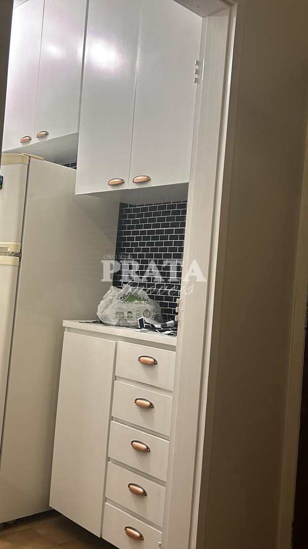 Apartamento à venda com 2 quartos, 70m² - Foto 7