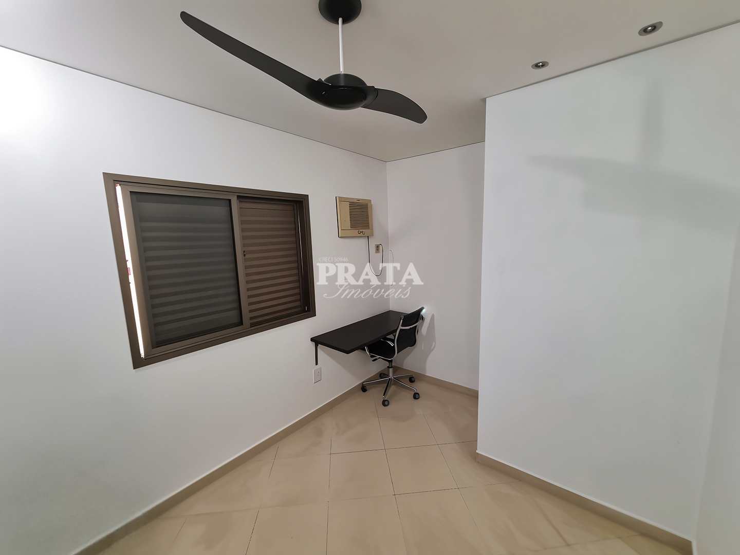 Casa à venda com 4 quartos, 185m² - Foto 7