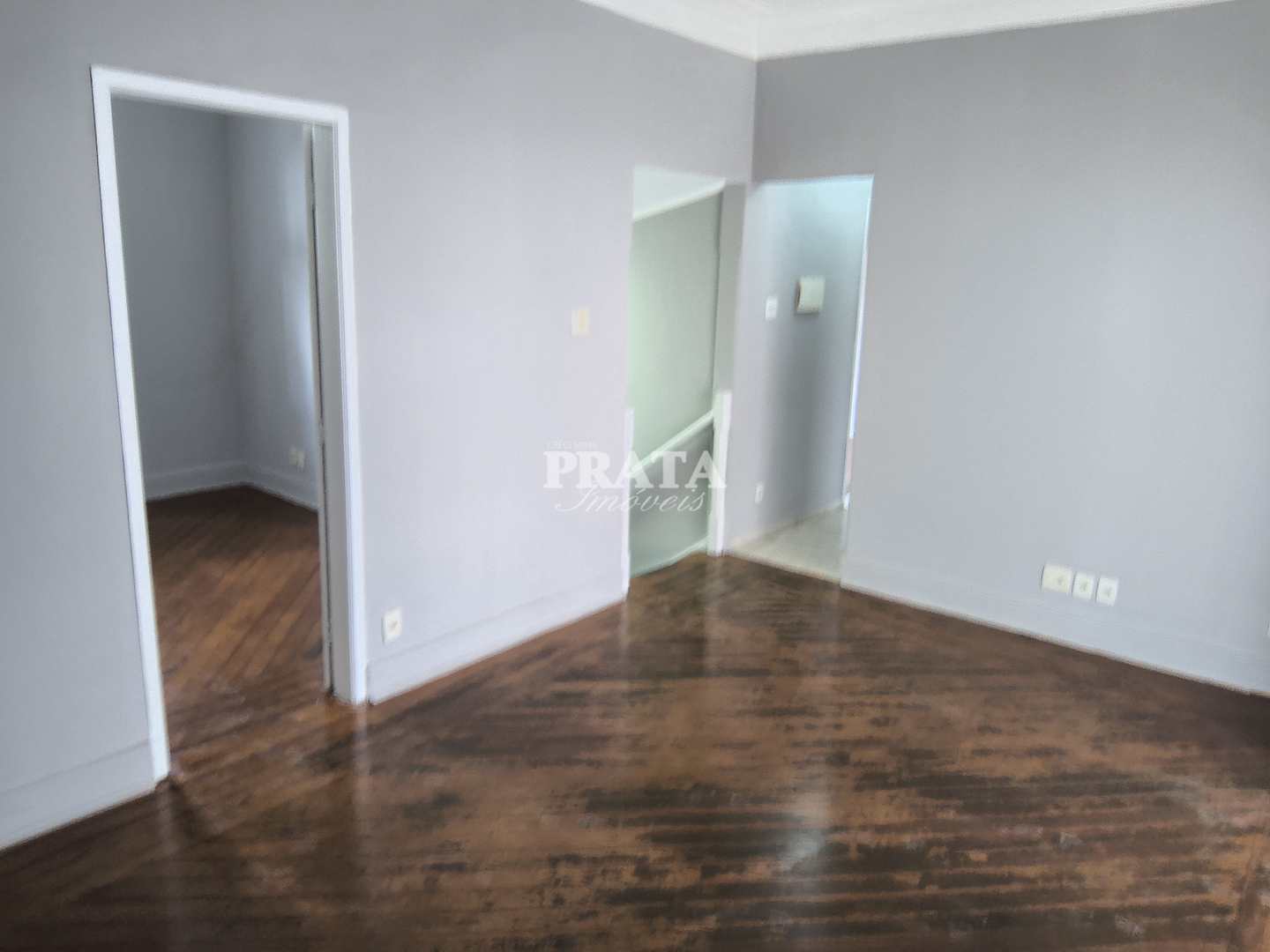 Casa para alugar com 2 quartos, 75m² - Foto 5