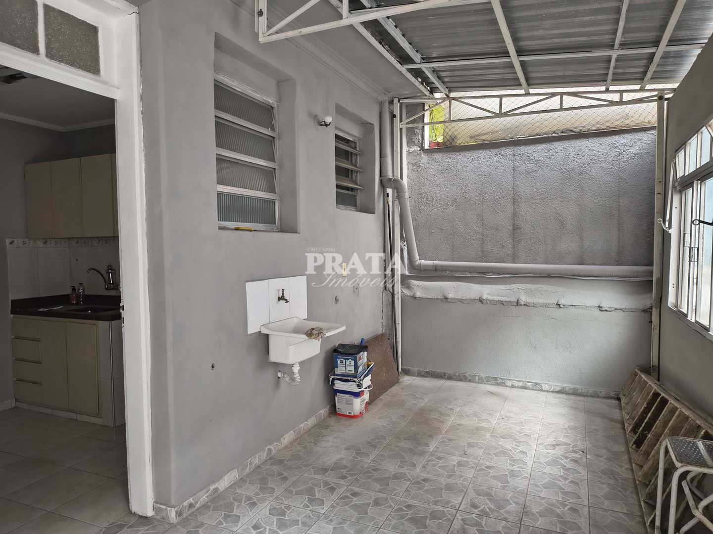 Casa para alugar com 2 quartos, 75m² - Foto 21