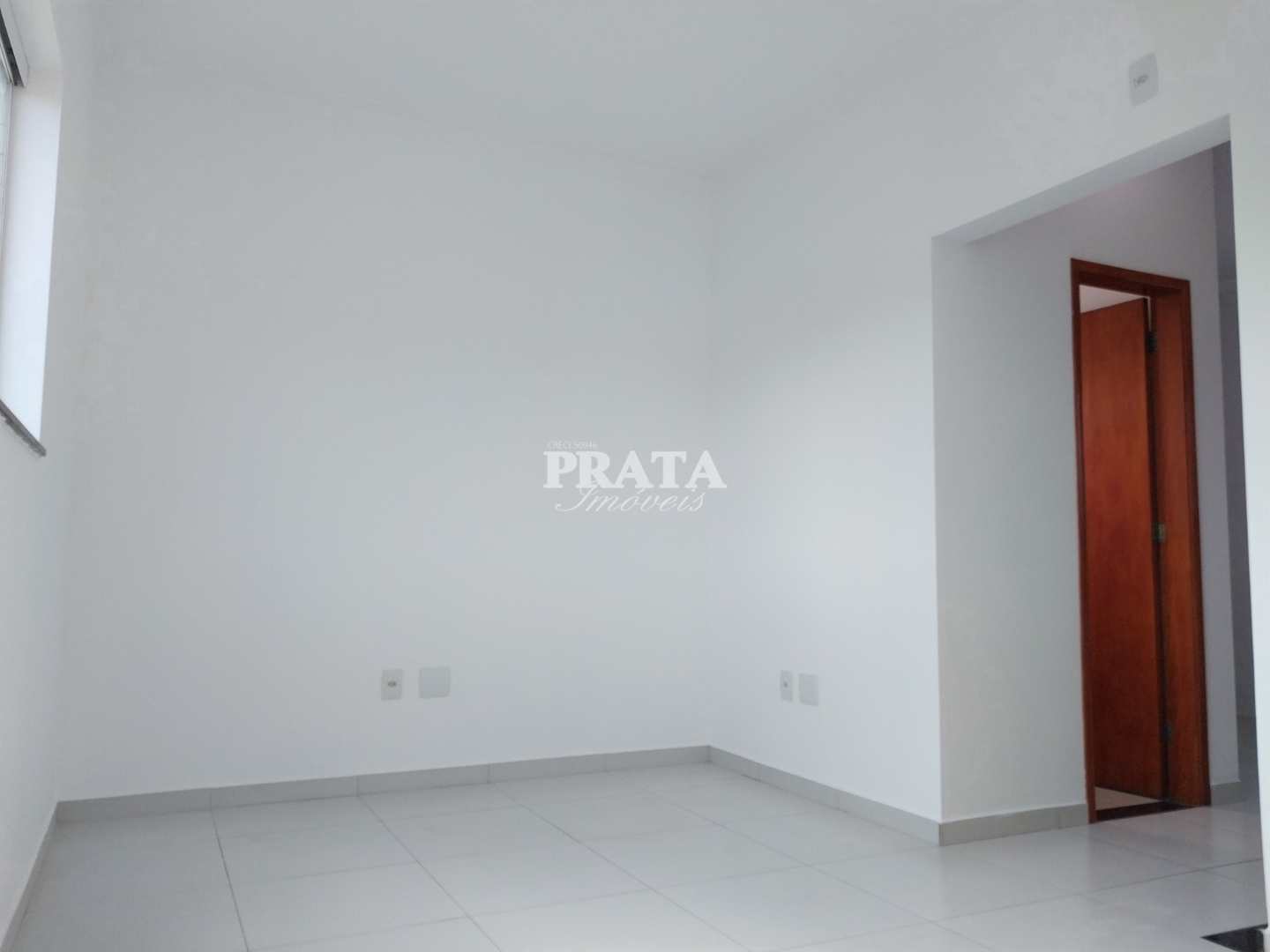 Casa para alugar com 2 quartos, 92m² - Foto 5