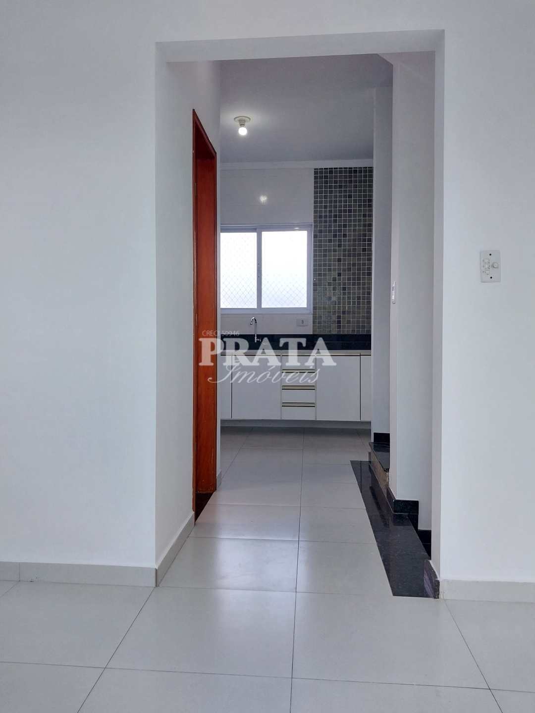 Casa para alugar com 2 quartos, 92m² - Foto 12