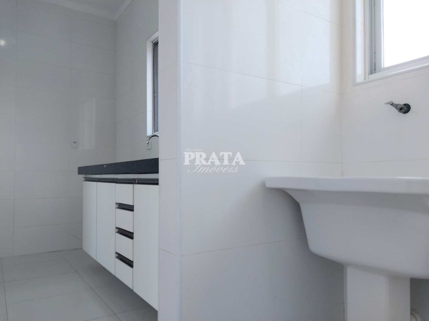 Casa para alugar com 2 quartos, 92m² - Foto 15