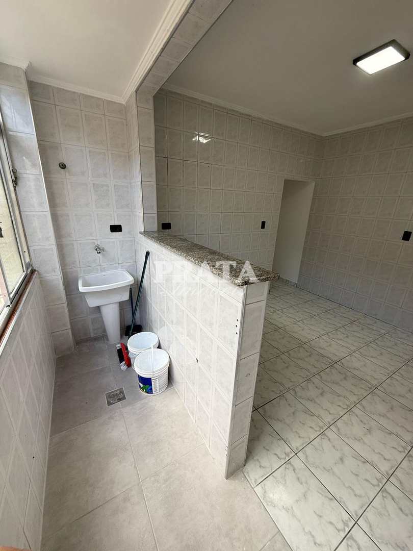 Apartamento à venda com 2 quartos, 62m² - Foto 13