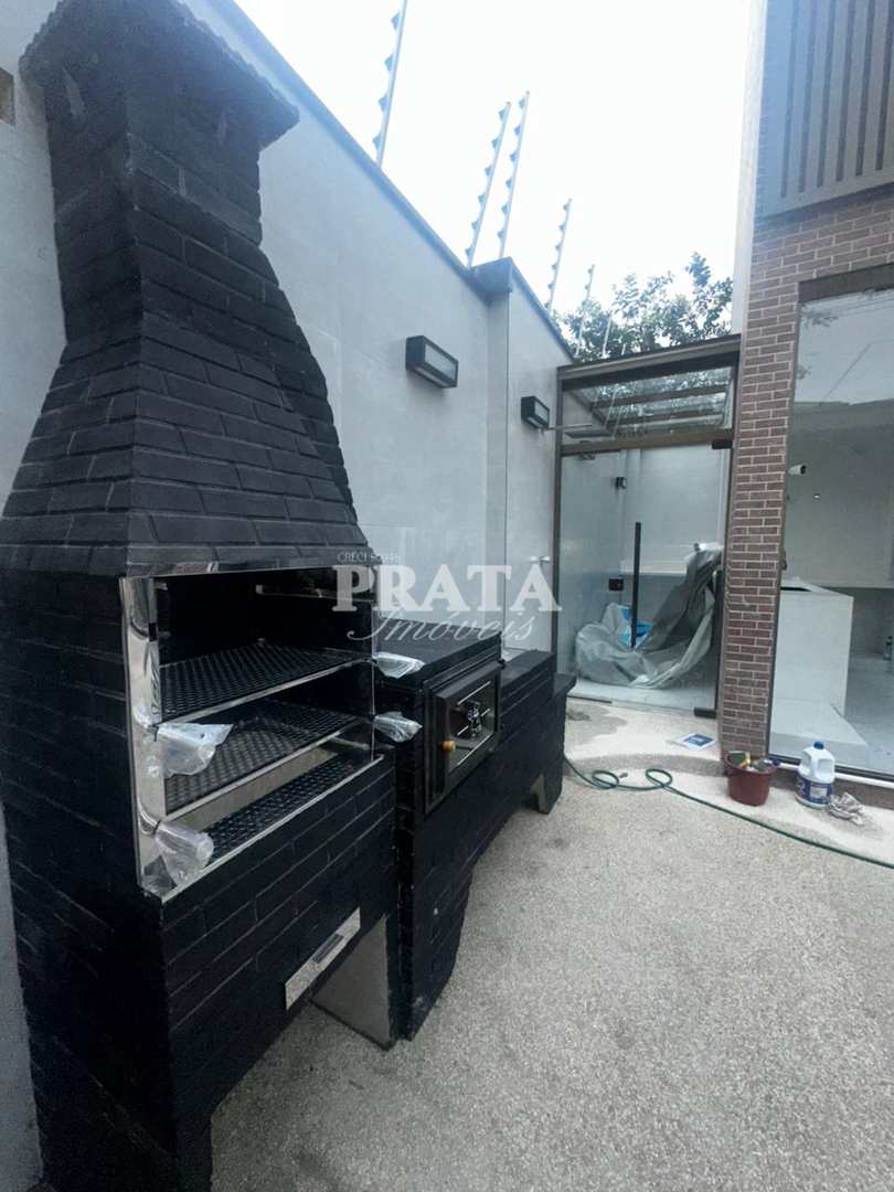 Casa à venda com 3 quartos, 250m² - Foto 8