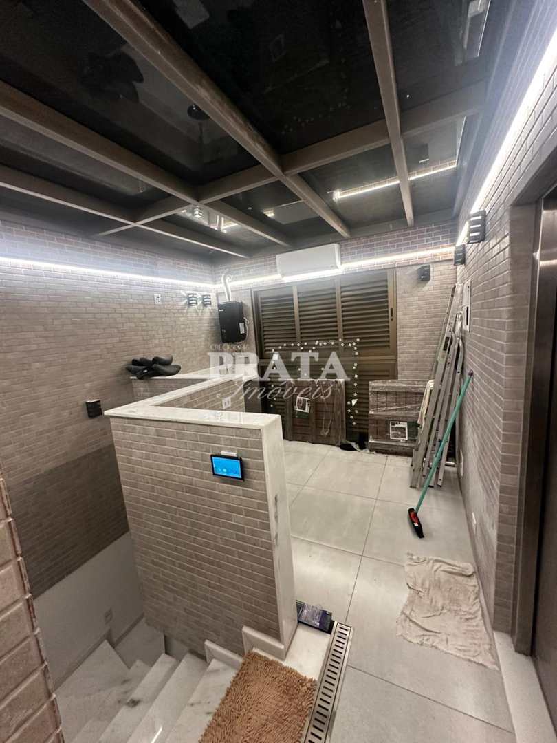 Casa à venda com 3 quartos, 250m² - Foto 14