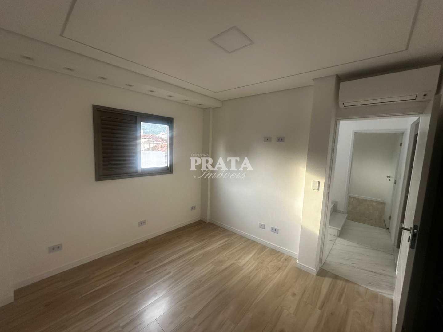 Casa à venda com 3 quartos, 250m² - Foto 11