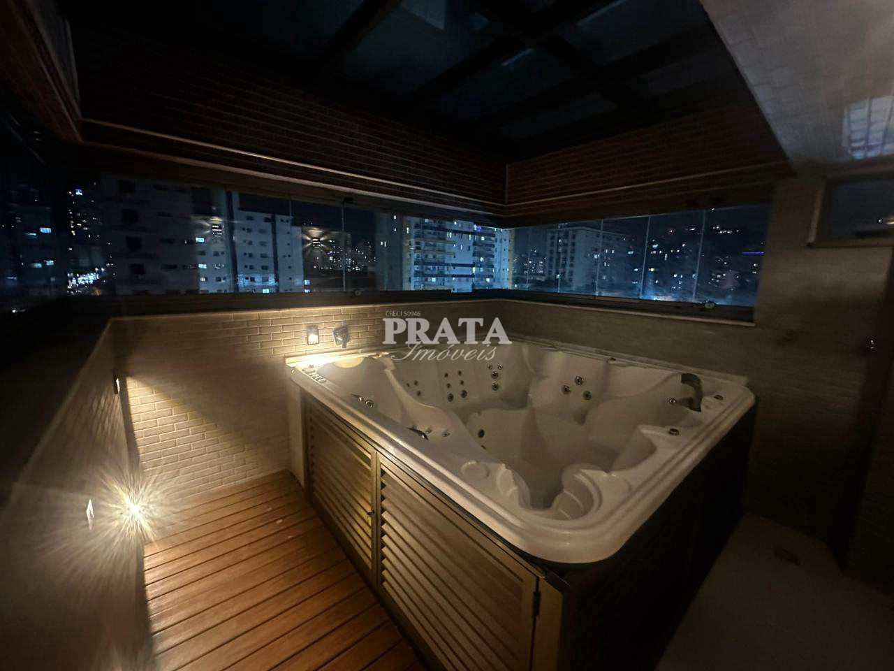 Casa para alugar com 3 quartos, 250m² - Foto 2