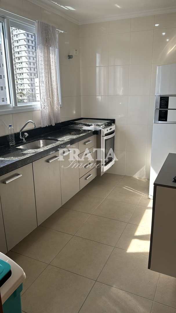 Apartamento para alugar com 3 quartos, 143m² - Foto 16