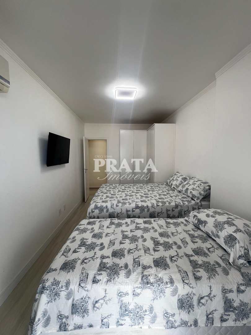 Cobertura para alugar com 3 quartos, 203m² - Foto 13