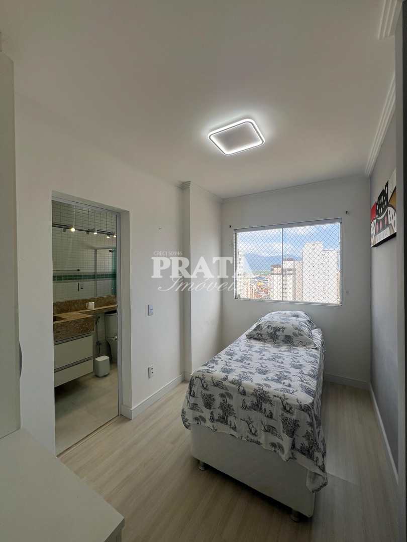 Cobertura para alugar com 3 quartos, 203m² - Foto 12