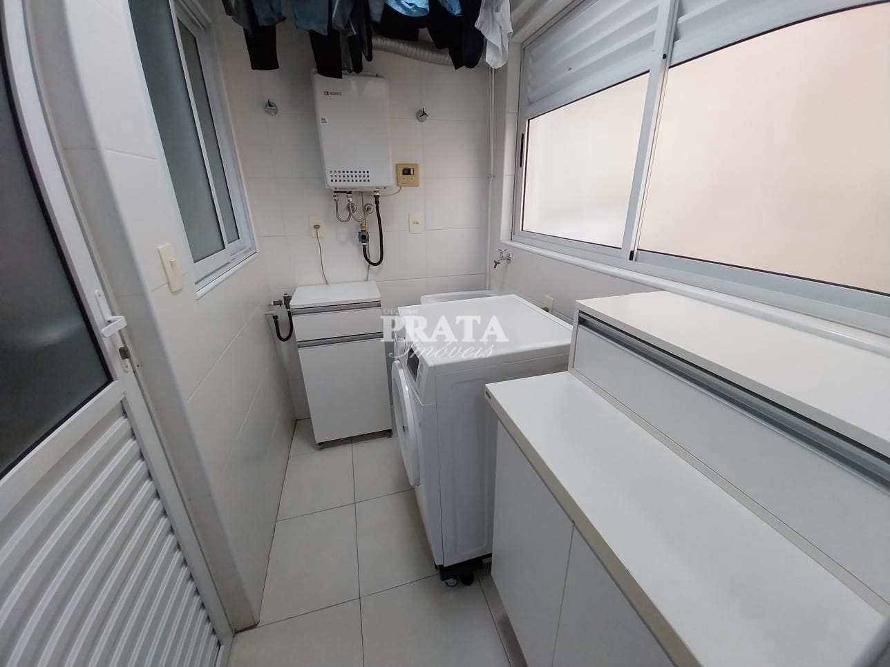 Apartamento à venda com 2 quartos, 80m² - Foto 23