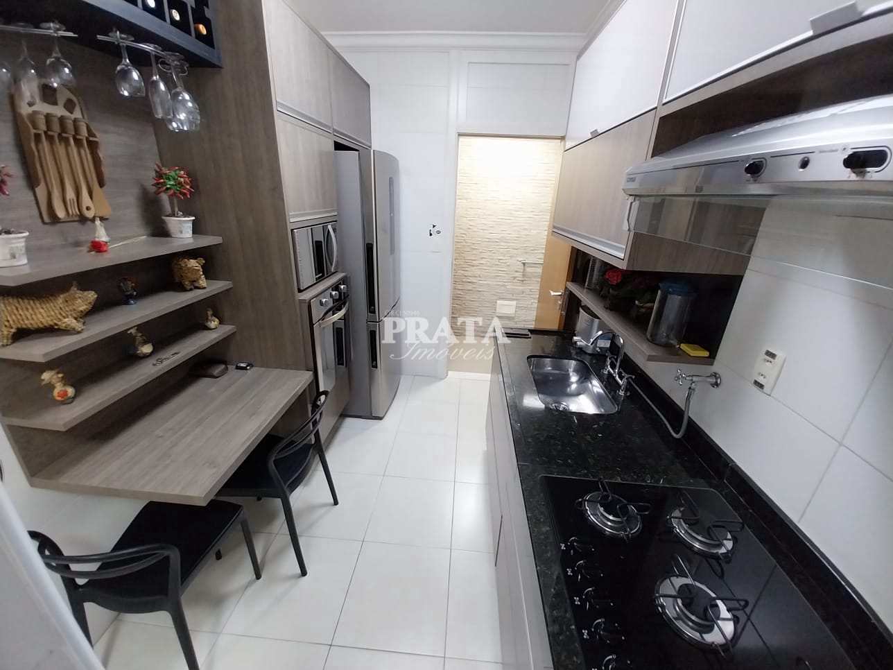 Apartamento à venda com 2 quartos, 80m² - Foto 15
