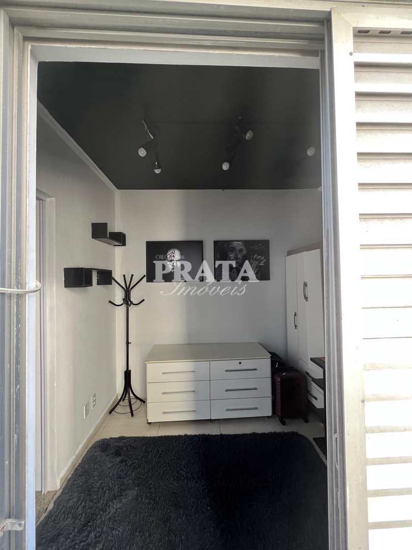 Apartamento à venda com 2 quartos, 70m² - Foto 17