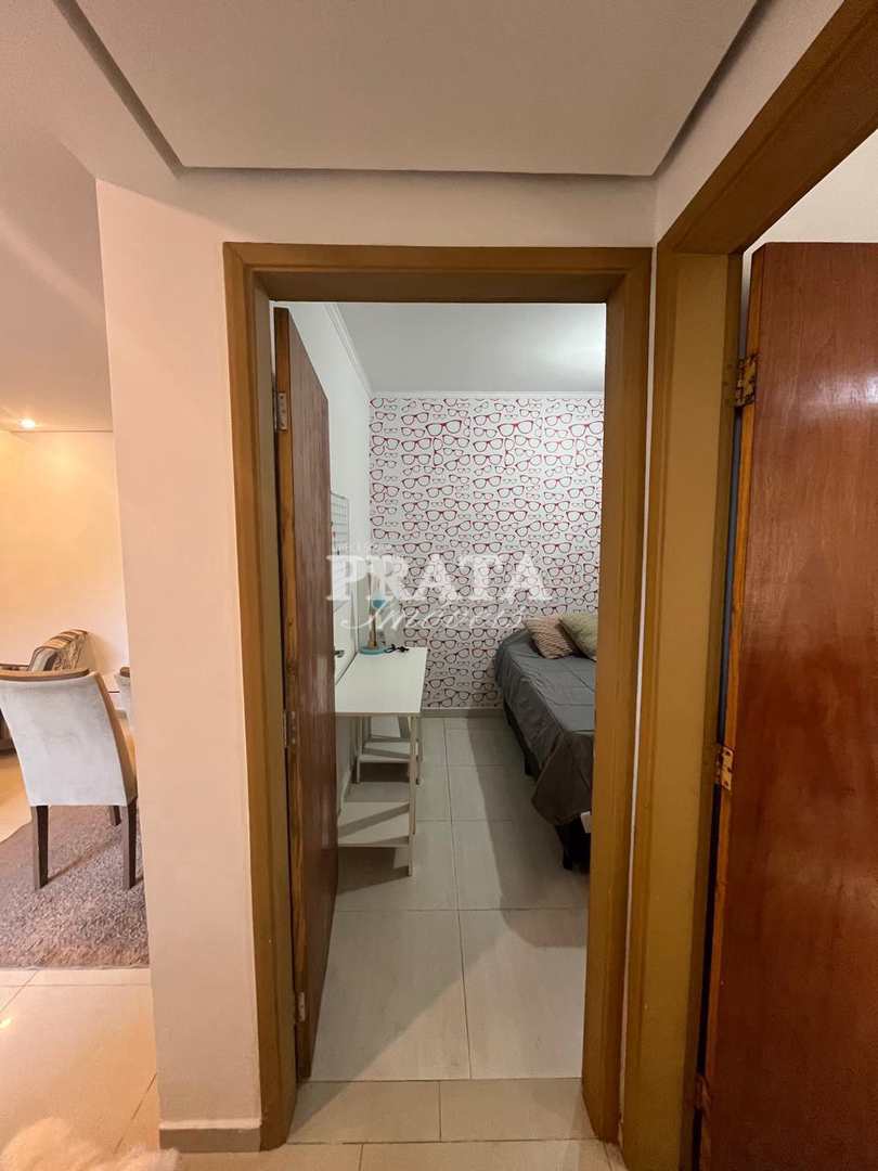 Apartamento à venda com 2 quartos, 70m² - Foto 25