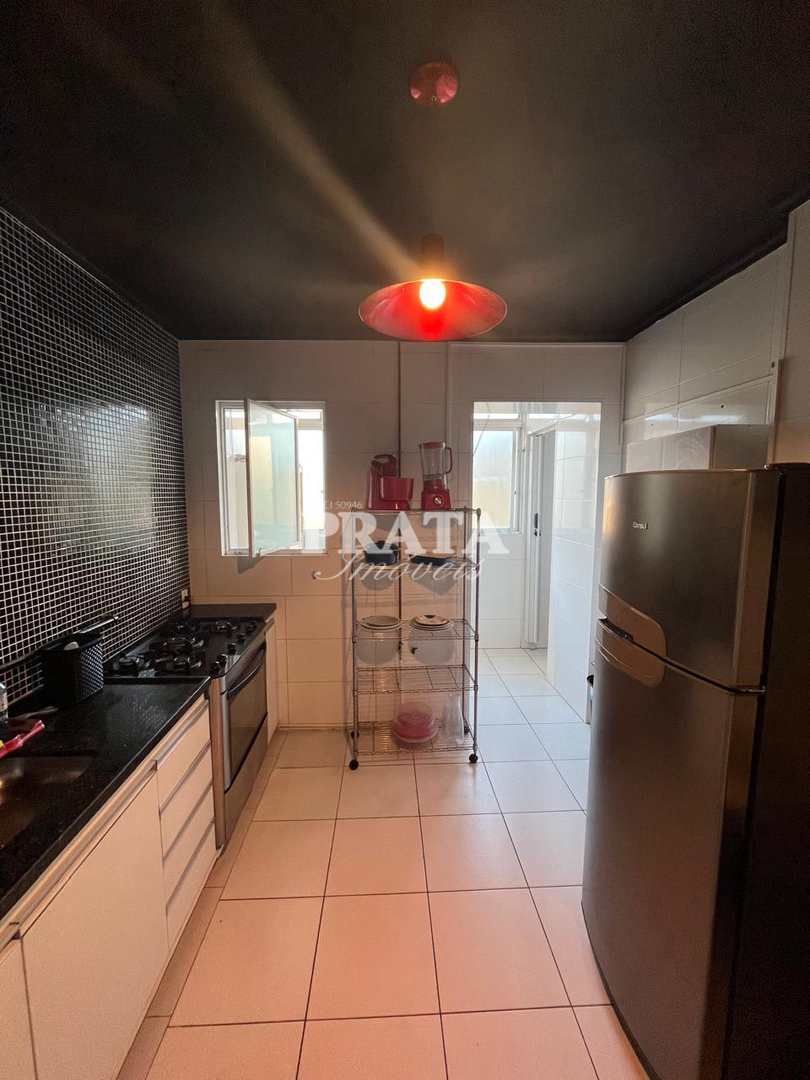 Apartamento à venda com 2 quartos, 70m² - Foto 29
