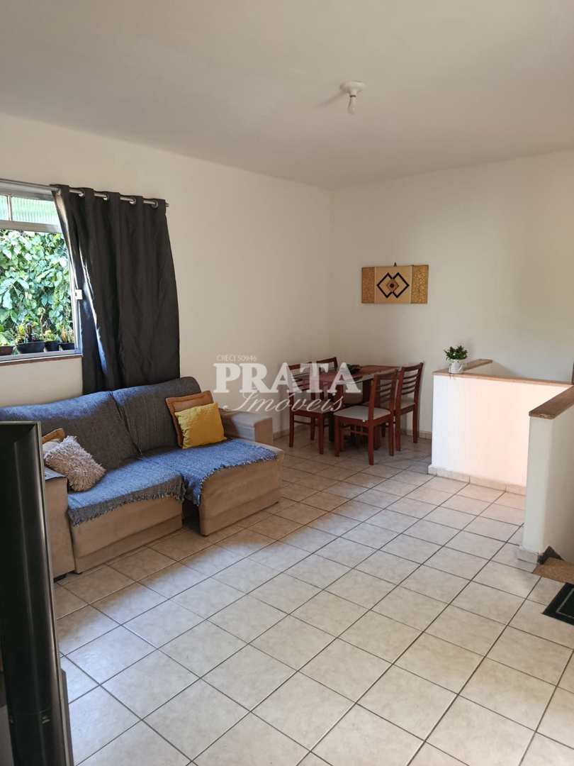 Apartamento à venda com 2 quartos, 70m² - Foto 2