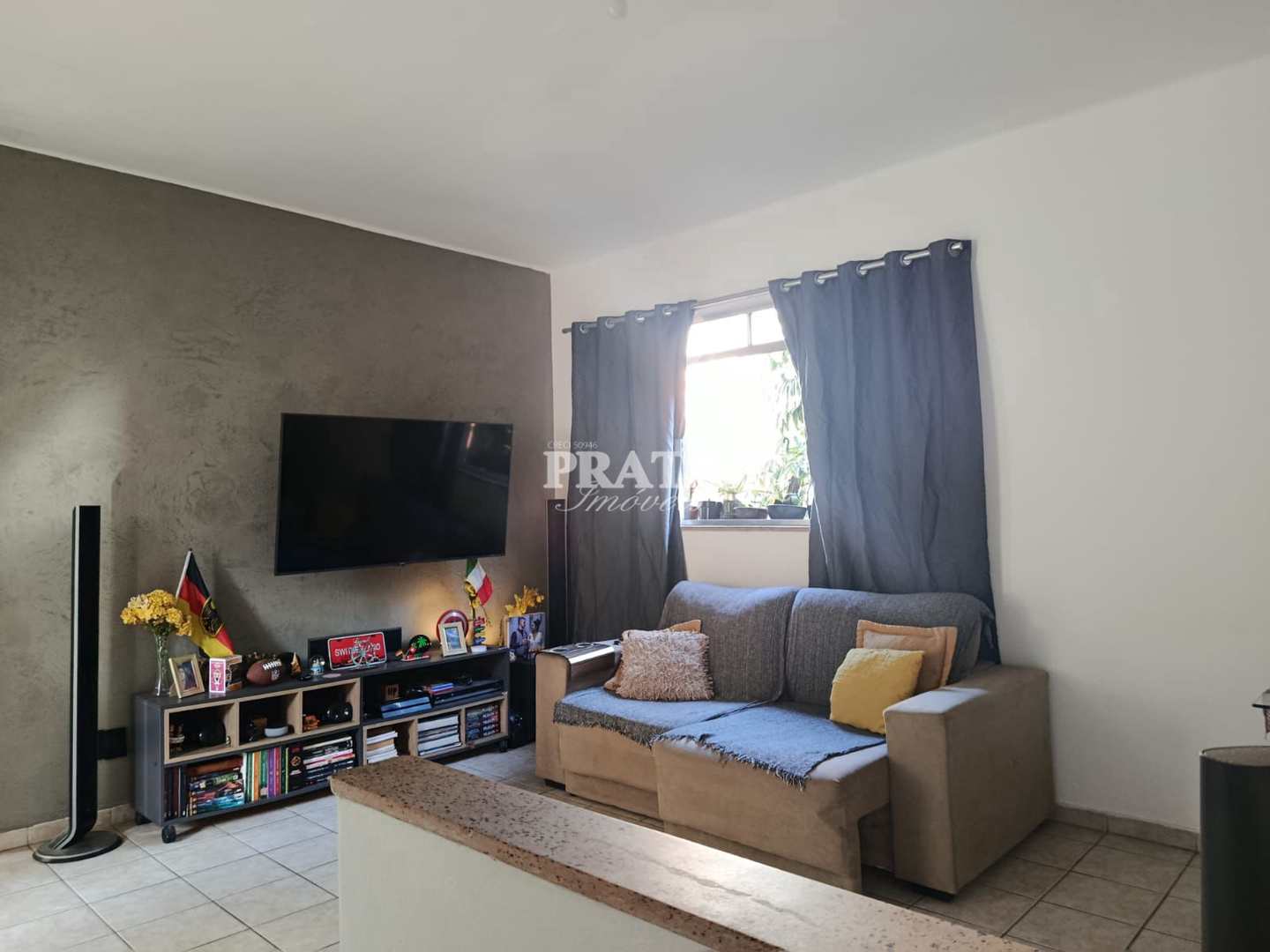 Apartamento à venda com 2 quartos, 70m² - Foto 3
