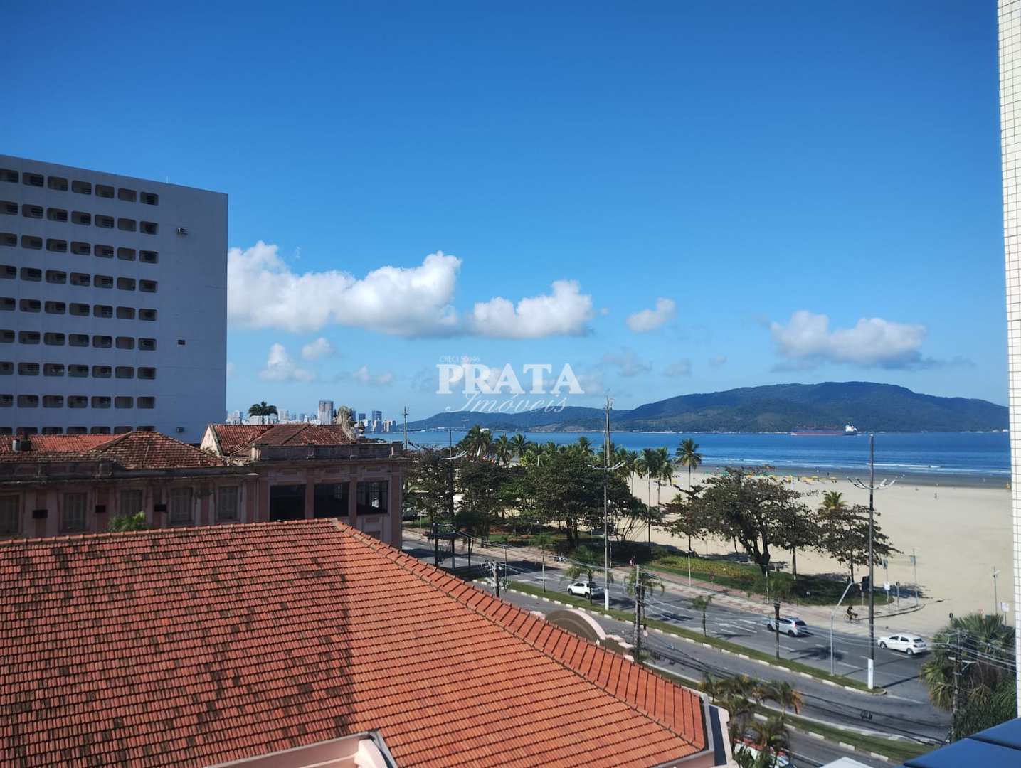 GONZAGA SANTOS 3 DORMITÓRIOS 1 VAGA GARAGEM FECHADA