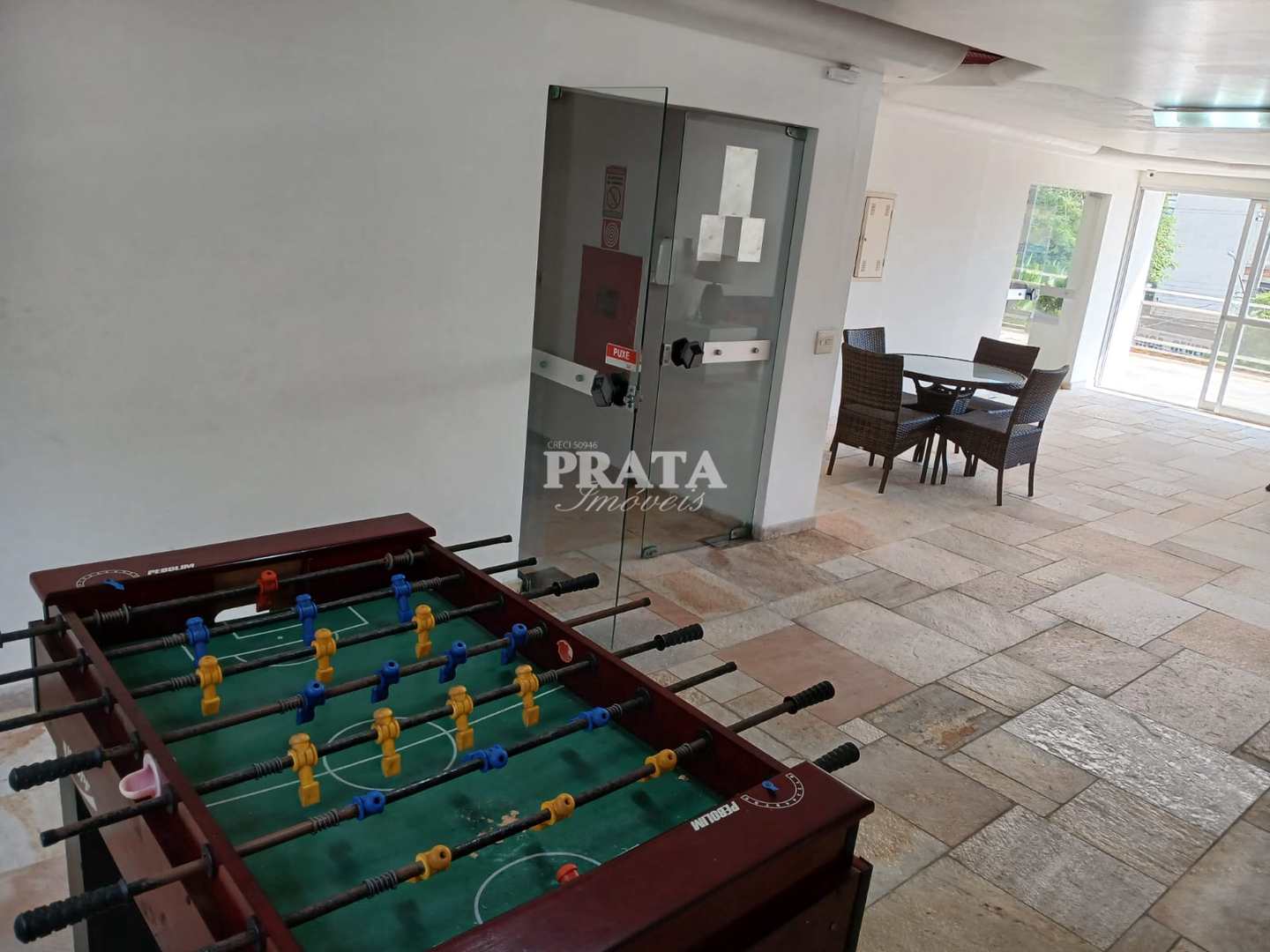 Apartamento à venda com 2 quartos, 60m² - Foto 27