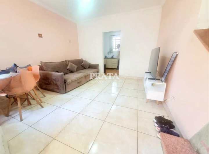 VILA MATHIAS SANTOS SOBRADO 2 DORMITÓRIOS E QUINTAL