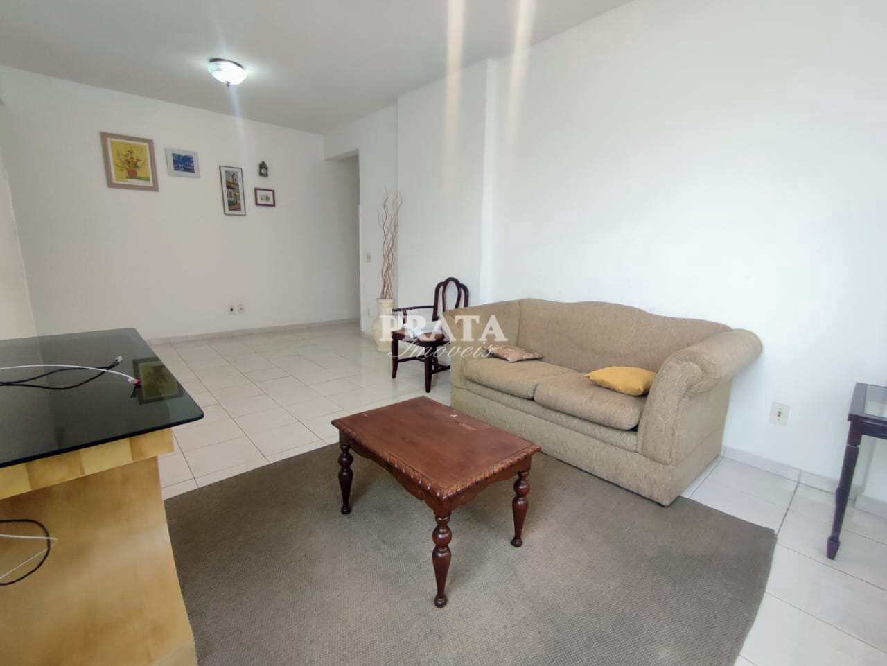 Apartamento para alugar com 2 quartos, 90m² - Foto 2