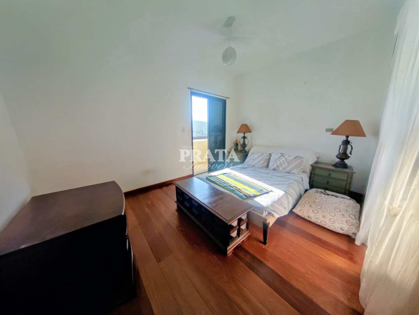 Apartamento para alugar com 3 quartos, 170m² - Foto 11