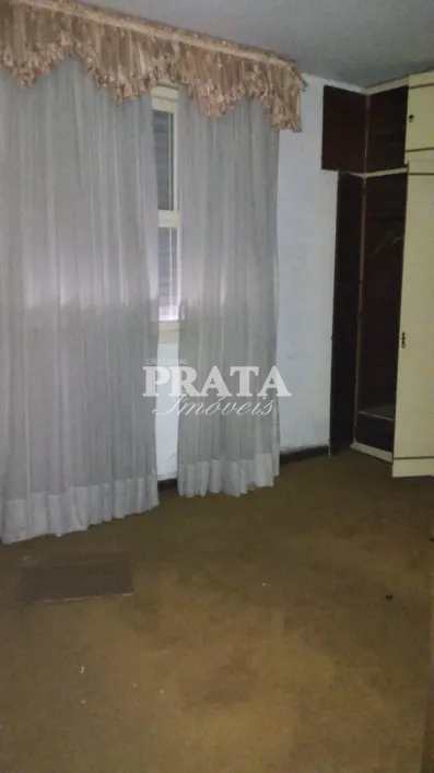 Casa para alugar com 4 quartos, 215m² - Foto 4