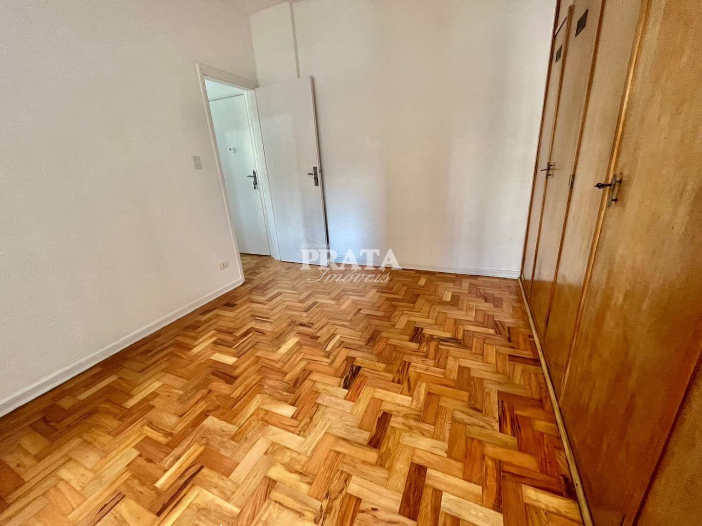 Apartamento para alugar com 1 quarto, 60m² - Foto 6