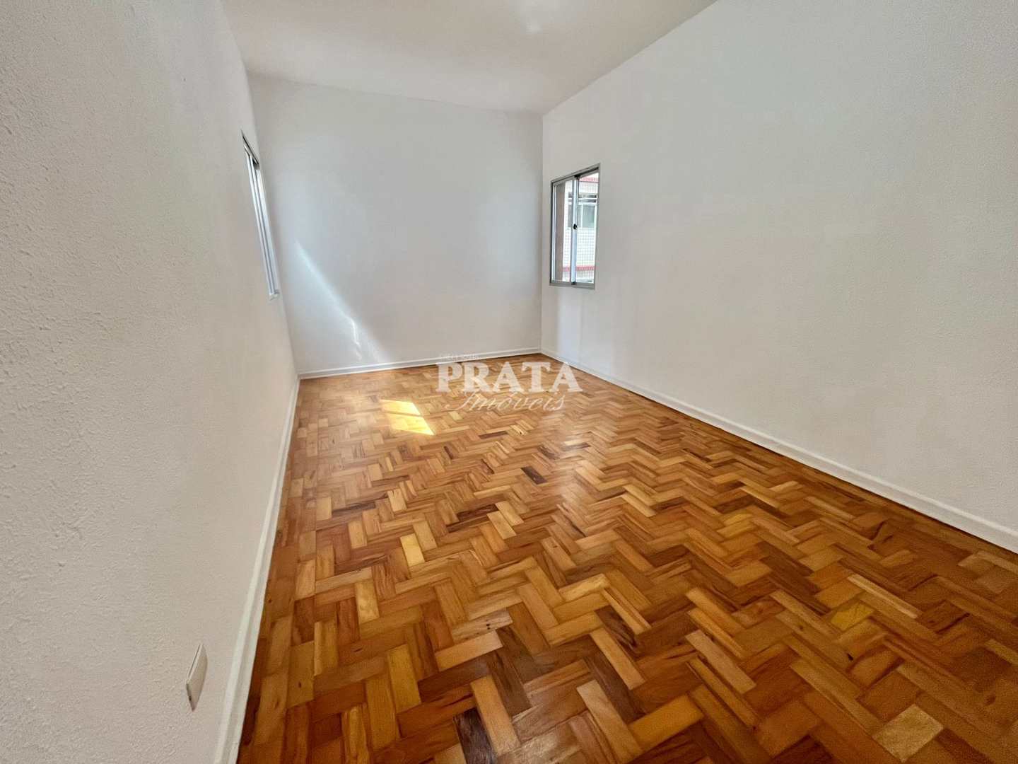 Apartamento para alugar com 1 quarto, 60m² - Foto 3