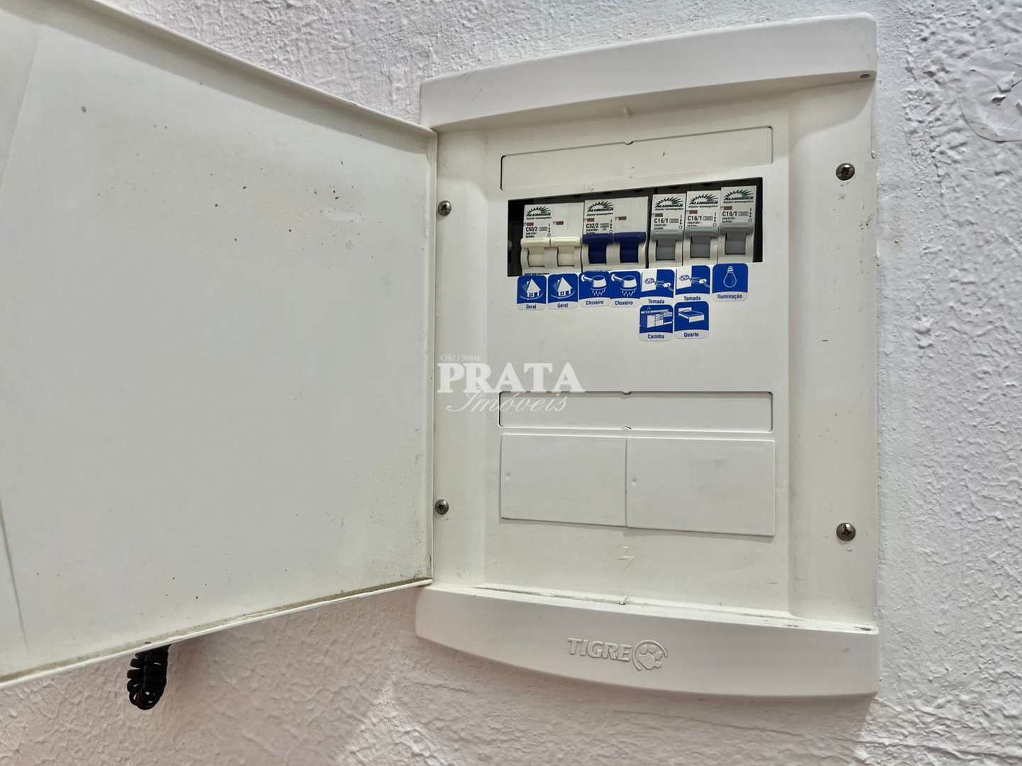 Apartamento para alugar com 1 quarto, 60m² - Foto 12