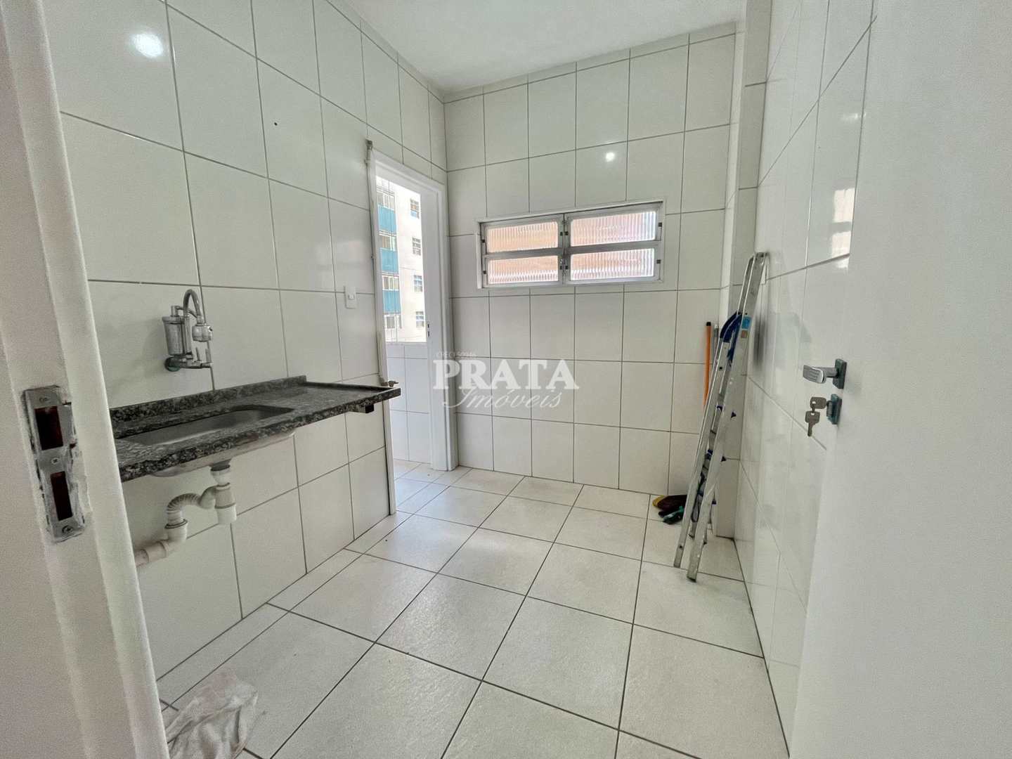 Apartamento para alugar com 1 quarto, 60m² - Foto 8