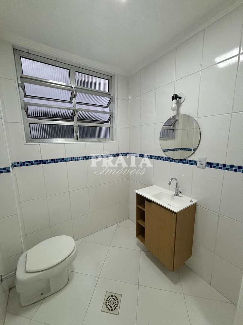 Apartamento para alugar com 2 quartos, 70m² - Foto 14