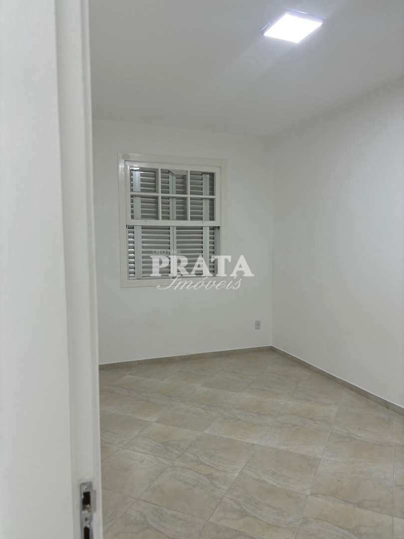 Apartamento para alugar com 2 quartos, 70m² - Foto 4
