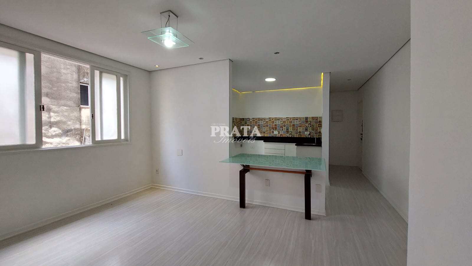 Apartamento para alugar com 2 quartos, 70m² - Foto 5