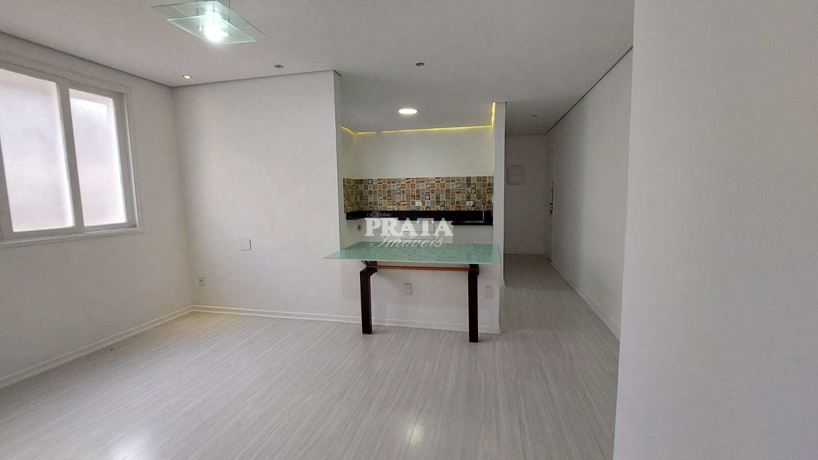 Apartamento para alugar com 2 quartos, 70m² - Foto 4